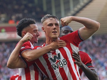 stron, 卡拉菲奥里 stron, 卡拉菲奥里