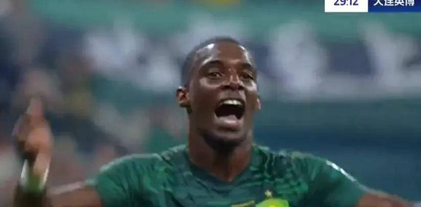 射同样被扑 射同样被扑